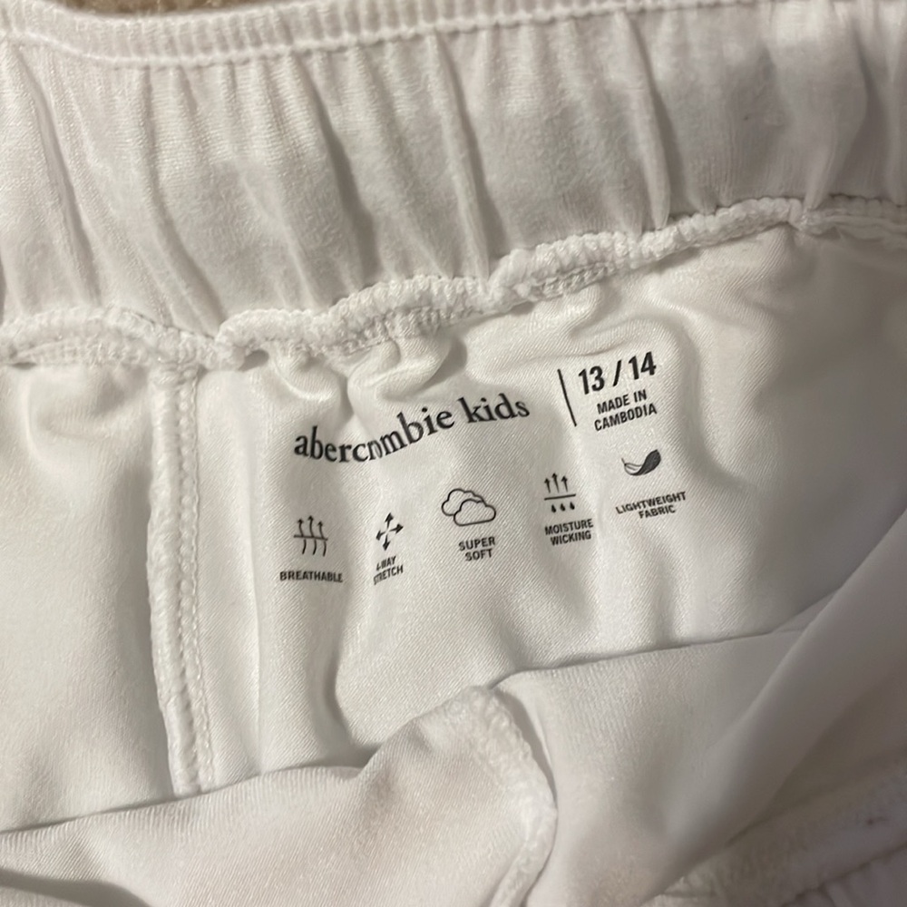 abercrombie kids white skort - Picture 4 of 5